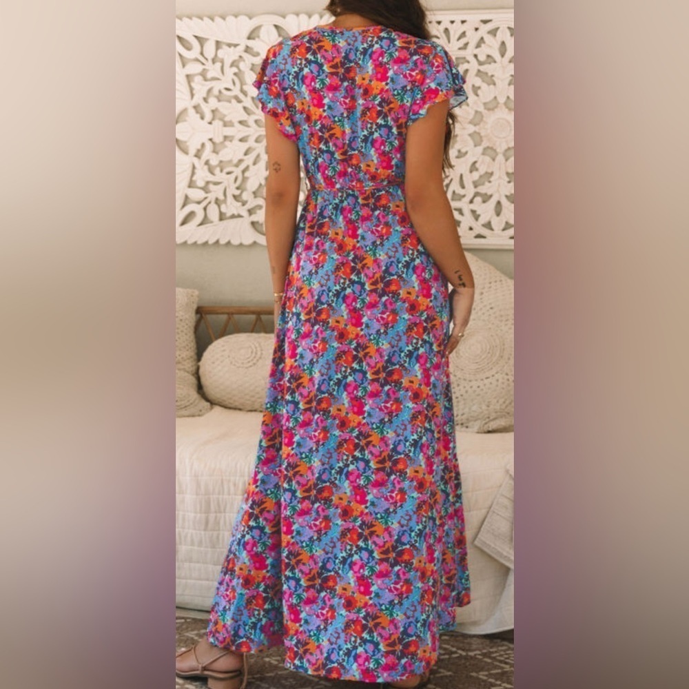 Floral Maxi Dress in Vibrant Print - Picture 4 of 15